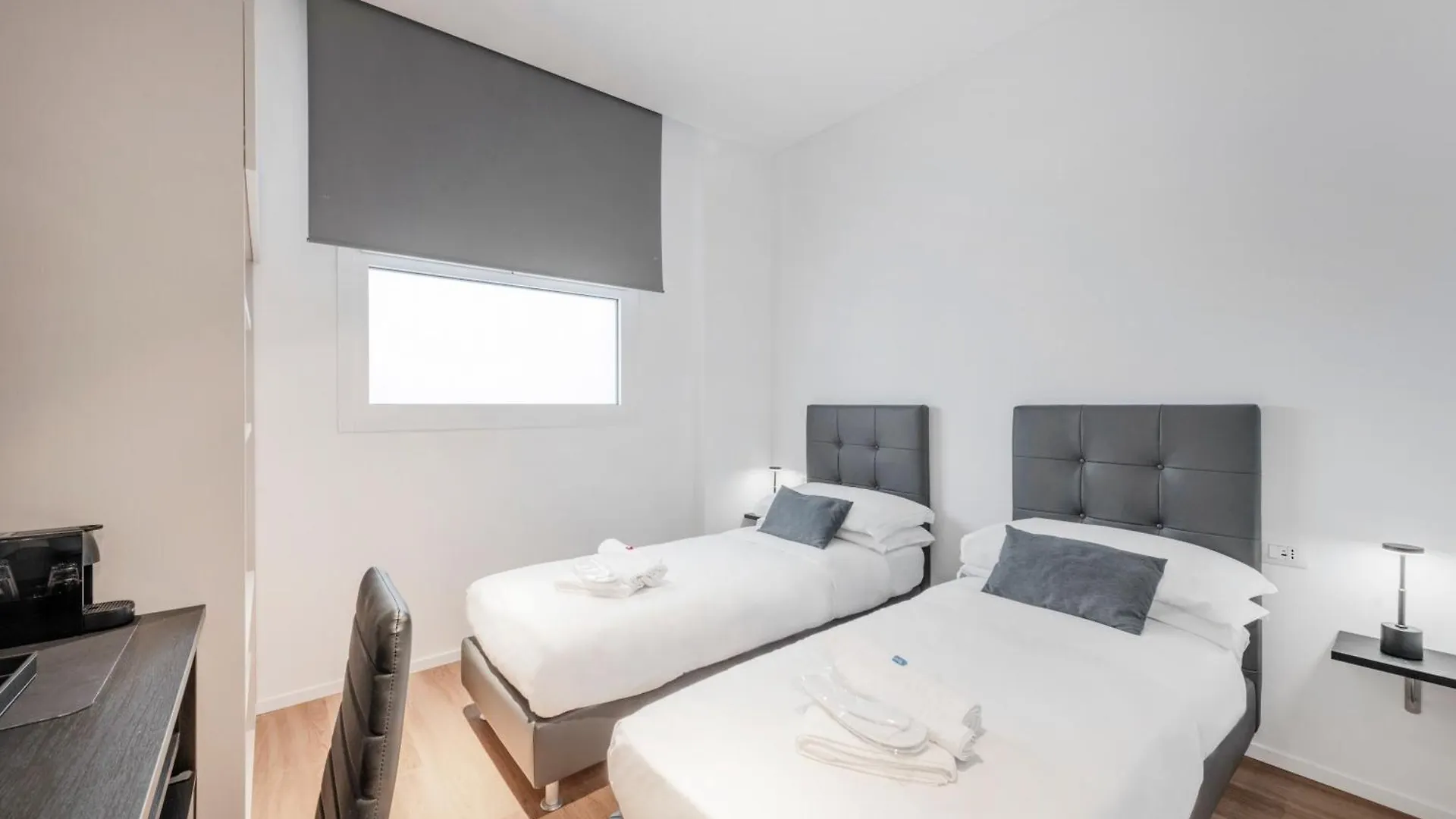 Bnbutler - Inbrera Suites - Giulianova, 1 Milan 0*,