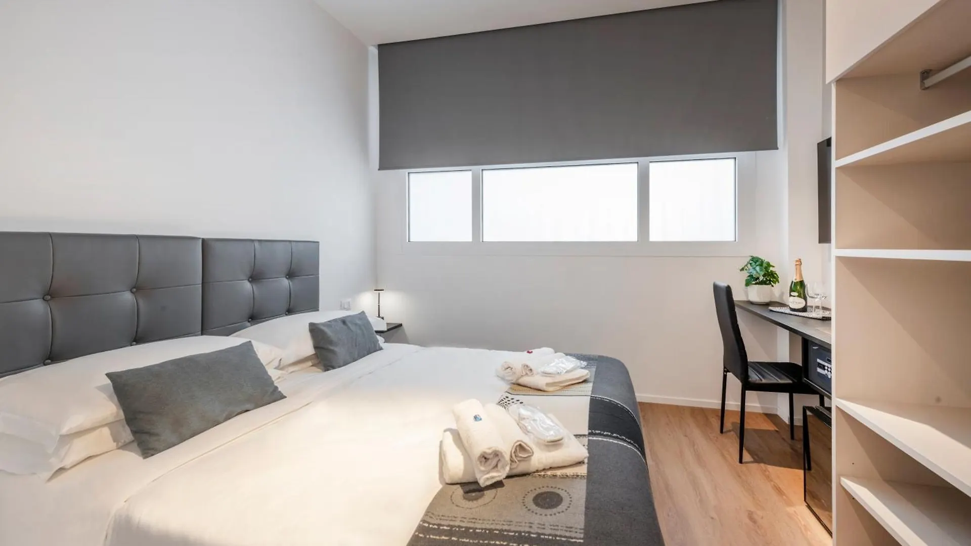 Guest house Bnbutler - Inbrera Suites - Giulianova, 1 Milan