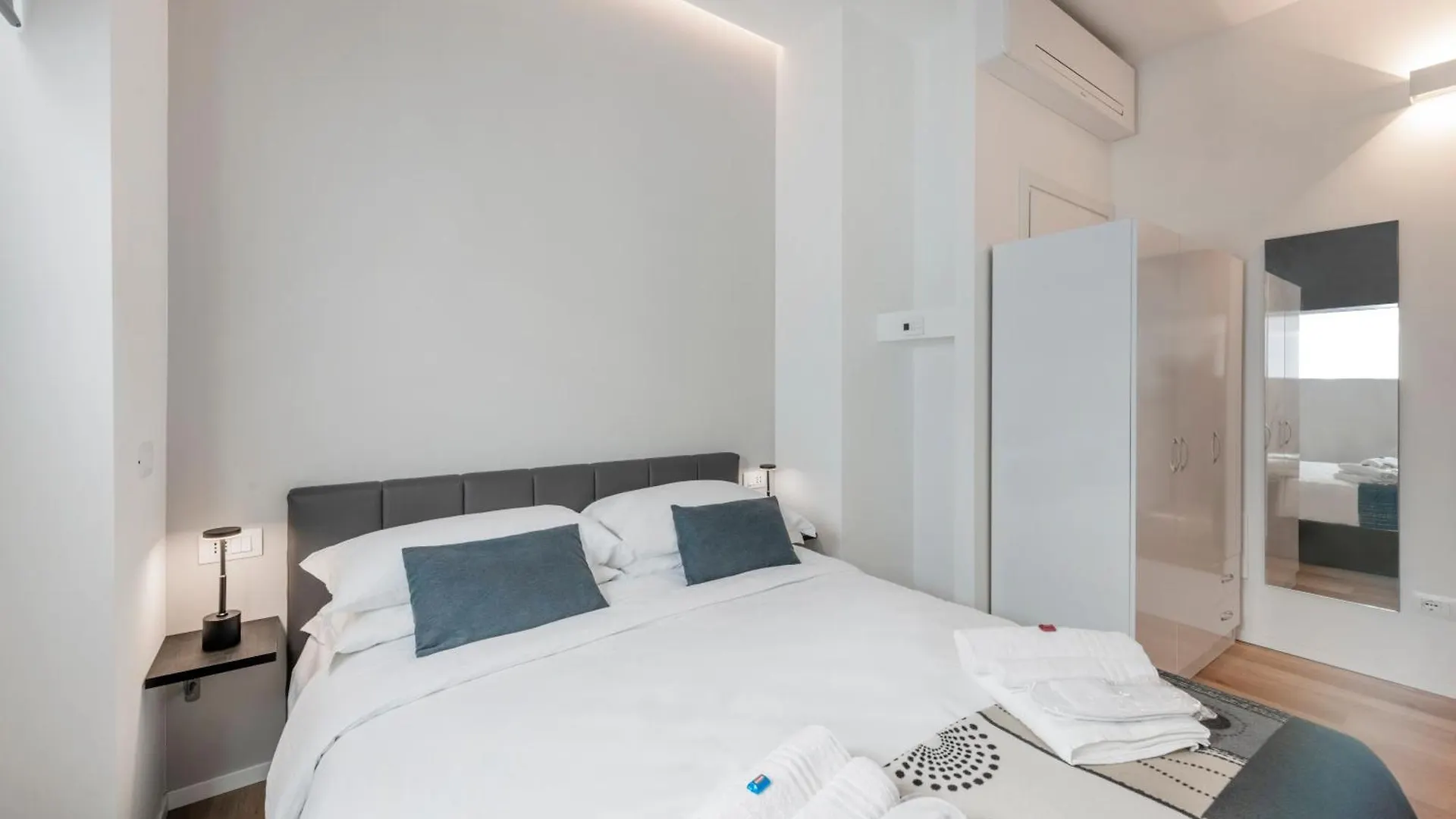 Bnbutler - Inbrera Suites - Giulianova, 1 Milan Guest house